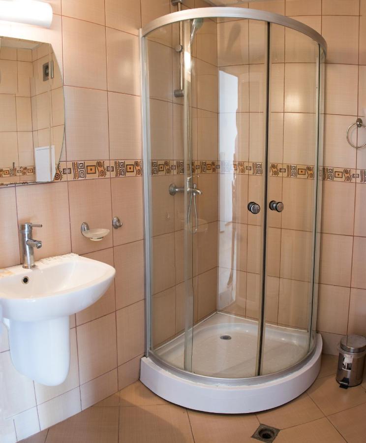 Vm Apartments Robinson Beach Pomorie Buitenkant foto